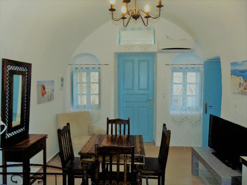 Archangels Traditional Houses Karterados  Luaran gambar